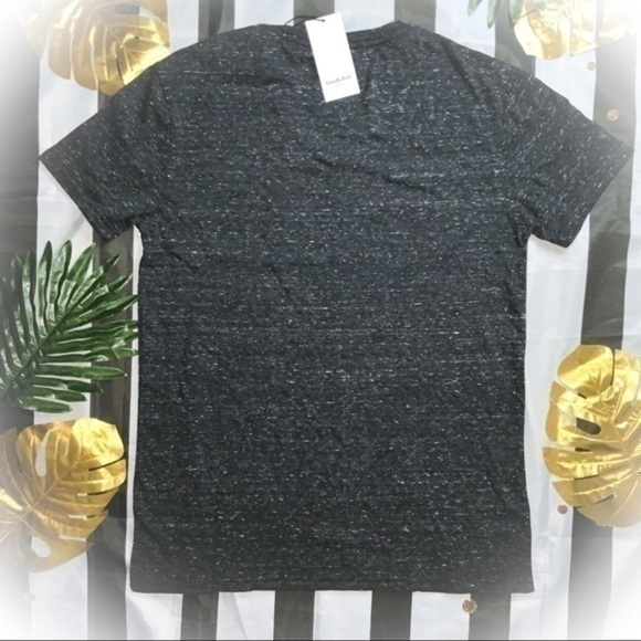 GOODFELLOW & CO STANDARD FIT GRAY V NECK T… - Picture 5 of 5